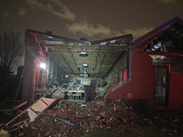 Sube a casi 20 la cantidad de muertos por tornados en Estados Unidos