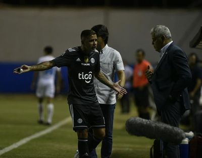 Dos partidos para jugadores de Olimpia - Fútbol - ABC Color