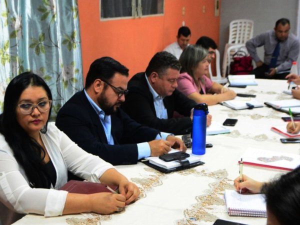 Crean en CDE consejo para controlar uso de Fonacide y calidad educativa