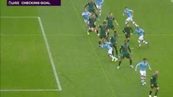 Offiside ya no será milimétrico. Cambian reglas del fútbol