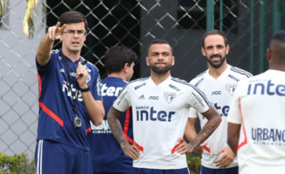 HOY / Sao Paulo debutará en la Libertadores con Dani Alves, Juanfran y Pato