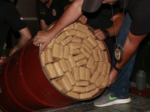 Cae red que pretendía enviar más de 400 kilos de marihuana a Bolivia