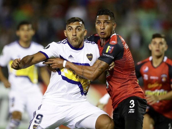 Boca se estrena con empate en Venezuela