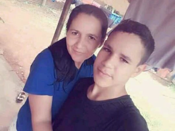 Adolescente salió a vender bollo y ya no regresó