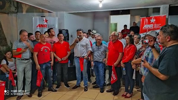 Juan A. Núñez busca consensos, pero admite que igual está preparado para las internas