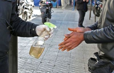 Francia fijará por decreto el precio el gel desinfectante - Mundo - ABC Color
