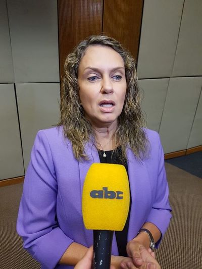Castración química no es la solución para evitar violaciones de niños, según diputada Rocío Vallejo - Notas - ABC Color