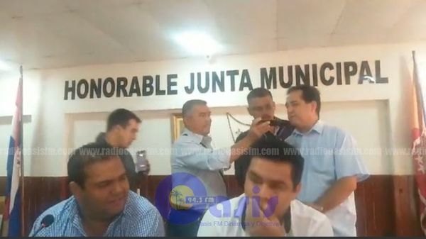 Junta Municipal de Pedro Juan con dos presidentes