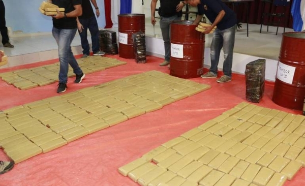 HOY / Operativo Camaleón: detienen a militar y a dos personas con 400 kg de marihuana