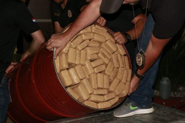 Cae red que pretendía enviar más de 400 kilos de marihuana a Bolivia