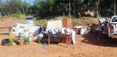 Luque: Desalojan a más de 100 familias - Paraguay Informa