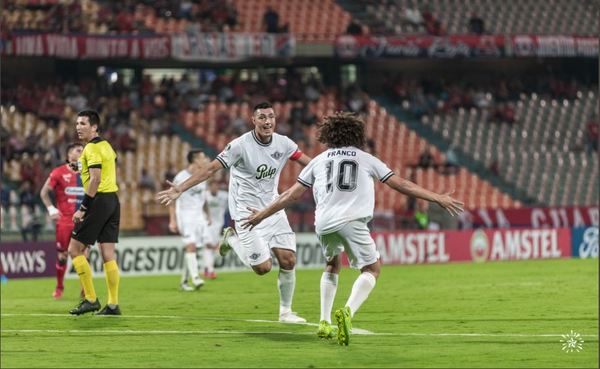 El Repollero cosechó una gran victoria en su estreno en la Copa Libertadores