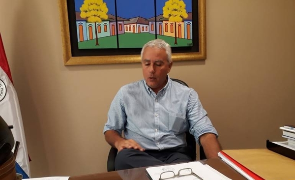 HOY / El senador Fidel Zavala se refirió al proyecto de ley que busca la regularización de las tierras de Antebi Cue