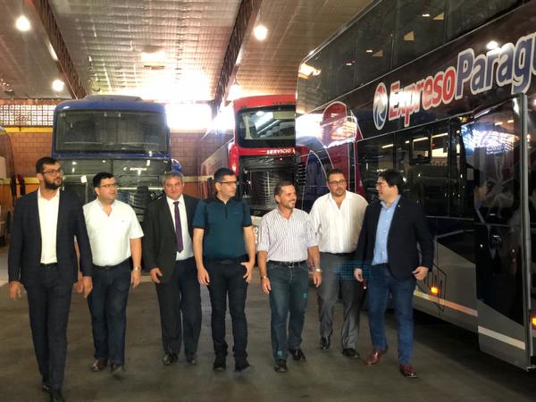 Sector privado invirtió USD 1,3 millones en nuevos buses de larga distancia
