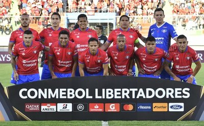 Con dos paraguayos Wilstermann sorprende en Copa Libertadores