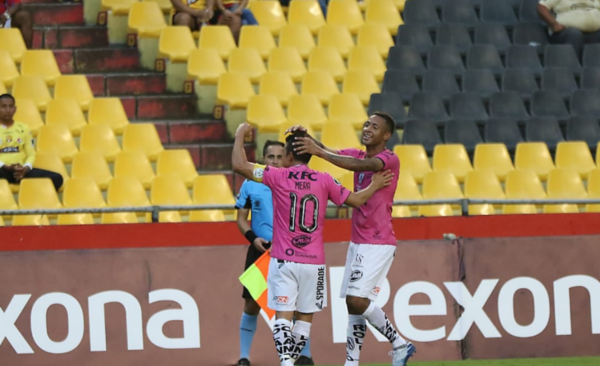 HOY / Duro golpe del campeón de la Sudamericana a Barcelona