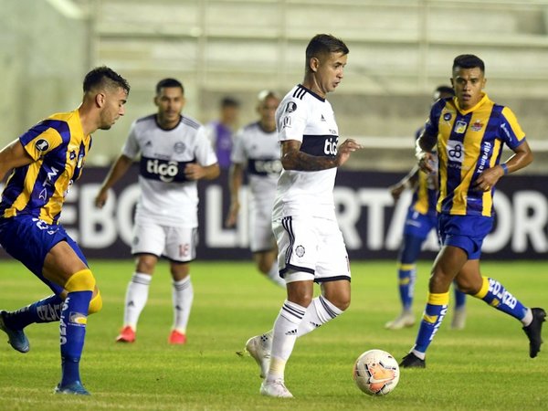 Olimpia consigue un empate en su debut