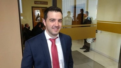 HOY / Diputado Sebastián García, tras la postergación del tratamiento del proyecto de ley que busca mantener el horario de verano