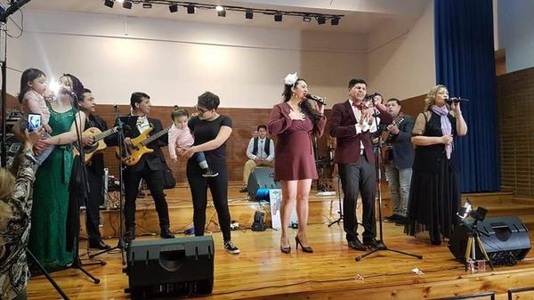 Dúo paraguayo lanza disco en España - Música - ABC Color