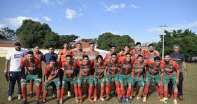 El "Taya" invita a la presentación de su cuerpo técnico
