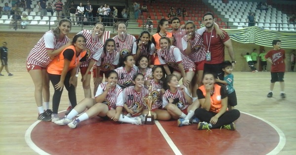 Las Rayaditas son campeonas
