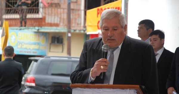 Ferrer: “Tengo que poner al día los sueldos para que yo pueda exigir”