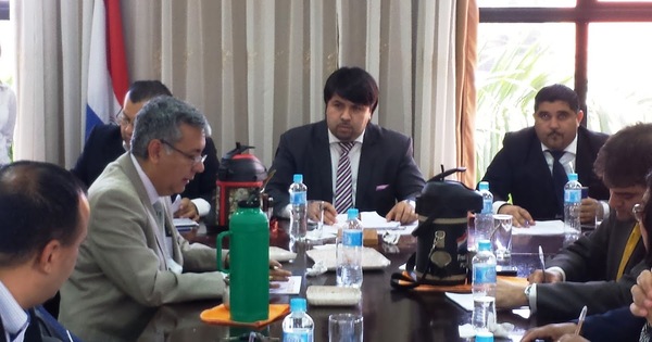 Lezcano asumió la presidencia de la Junta Municipal