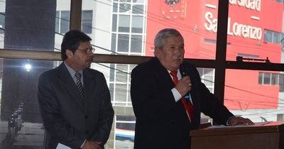 Ferrer presentó su informe de gestión