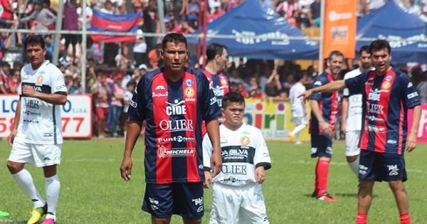 Olimpia se quedó con el Miniclásico en San Lorenzo