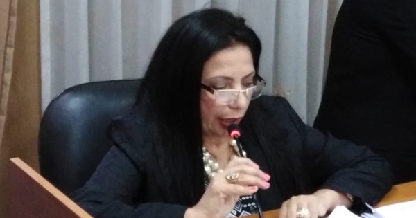 Elsa Bogado sigue aún al frente de la Secretaría General