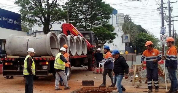 Metrobús: calles De La Amistad y Albert Einstein inhabilitadas por obras de desagüe pluvial