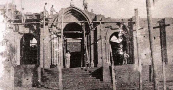 El grave conflicto entre el párroco de San Lorenzo, Virgilio Roa, y la feligresía durante la construcción de la iglesia