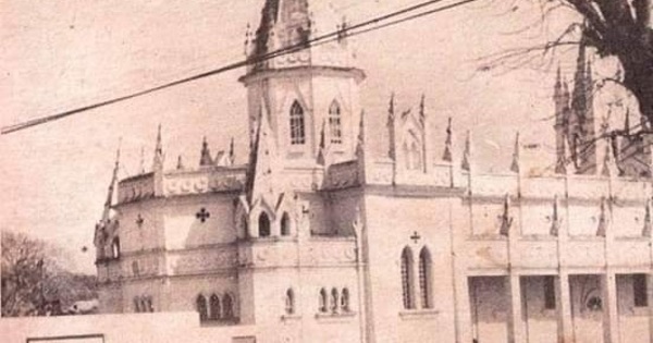 Los molinetes de la plazoleta