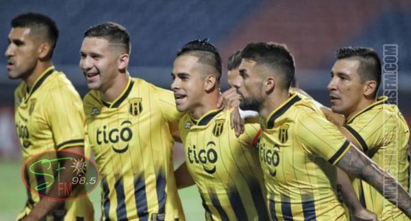 Guaraní vence y lidera en la libertadores