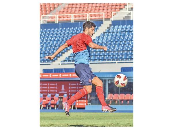 El Chiqui cita a 19 con llamativas ausencias