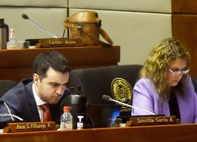 Diputados aplazan ley que elimina el cambio de hora - Política - ABC Color