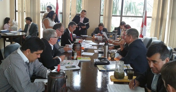 Concejales interpelarán a Administrador del Mercado Central