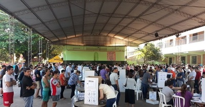 Tardaron en habilitar mesas en algunas instituciones