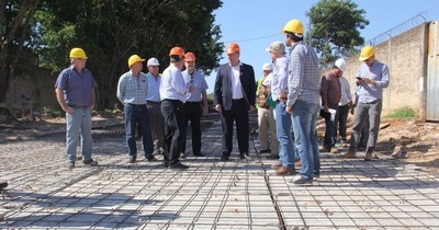 Obras del Acceso Laguna Grande concluirán en octubre del 2.017, anunciaron