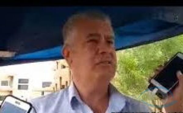 Solo la renuncia le queda a José Carlos Acevedo, para tratar de salvar su dignidad