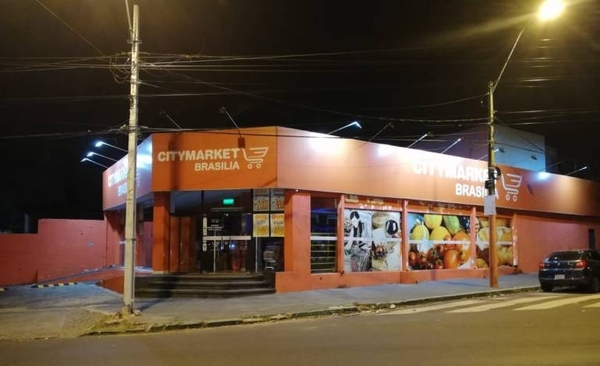 HOY / Asaltan City Market de barrio Jara