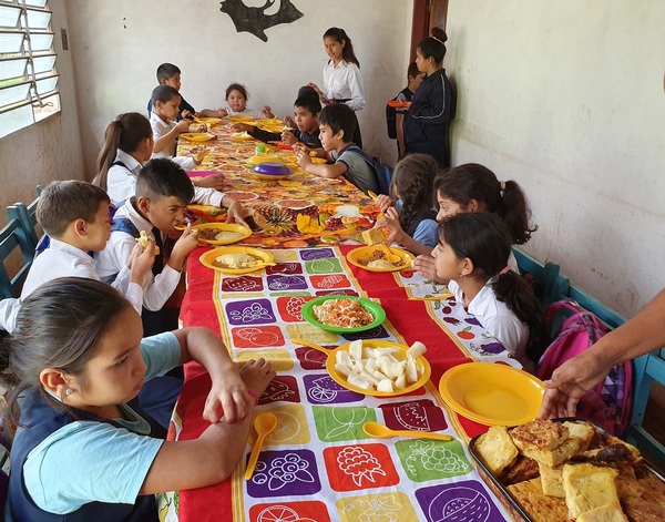 En Concepción el almuerzo escolar apenas alcanza al 50% de niños