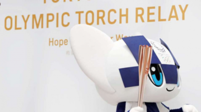 HOY / El relevo de la antorcha de Tokio 2020 se ve perturbado por el coronavirus