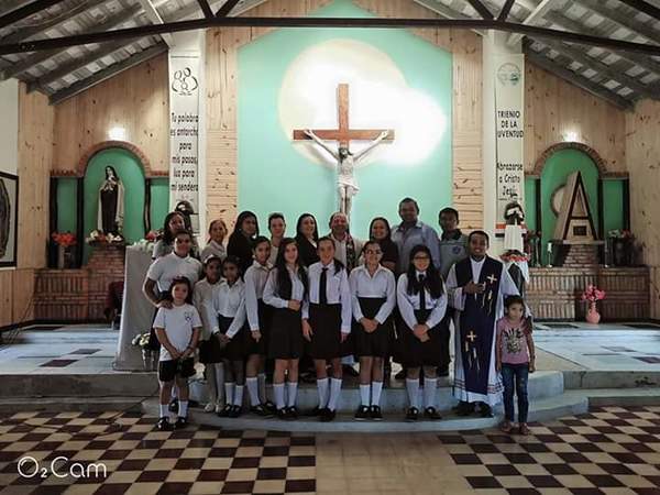 50 años de enseñanza Bahía Negra