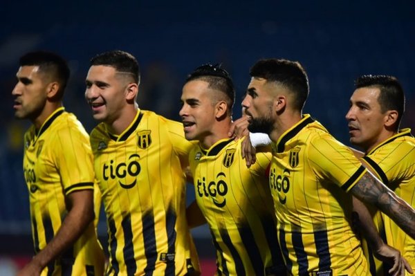Guaraní derrota a Bolívar y sigue derecho en la Libertadores - Paraguay Informa