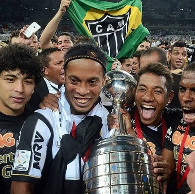 Ronaldinho salpicado en caso de estafa y delito ambiental en Brasil | Noticias Paraguay