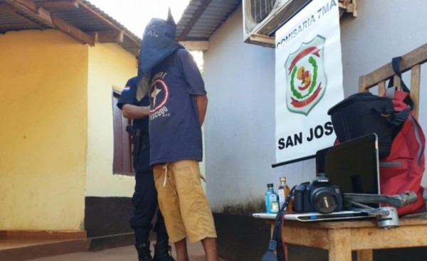 Sospechoso de hurtar en "Capitao Bar" detenido