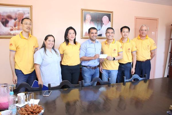 Entregan aporte a Fundación Los Ángeles