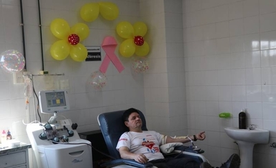 HOY / Déficit de donantes de plaquetas para pacientes con leucemia: en Clínicas necesitan cubrir 80 volúmenes diarios