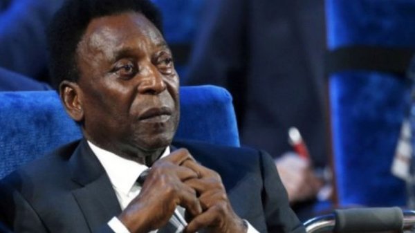 Pelé hospitalizado para exámenes médicos rutinarios - .::RADIO NACIONAL::.